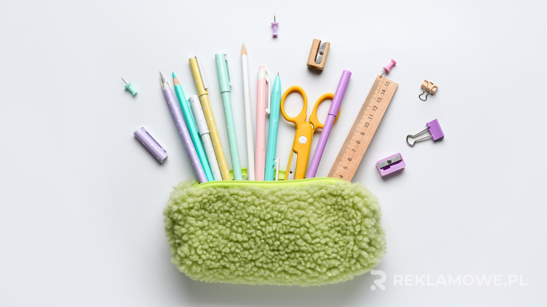 Piórnik reklamowy z logo firmy